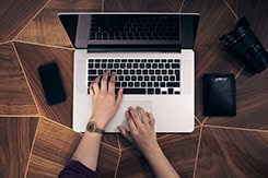 Digital vs. Print Media: A Graphic Designer’s Perspective